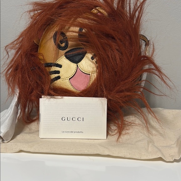 Gucci Brown and Yellow Bag with Playful Design - Picture 4 of 5